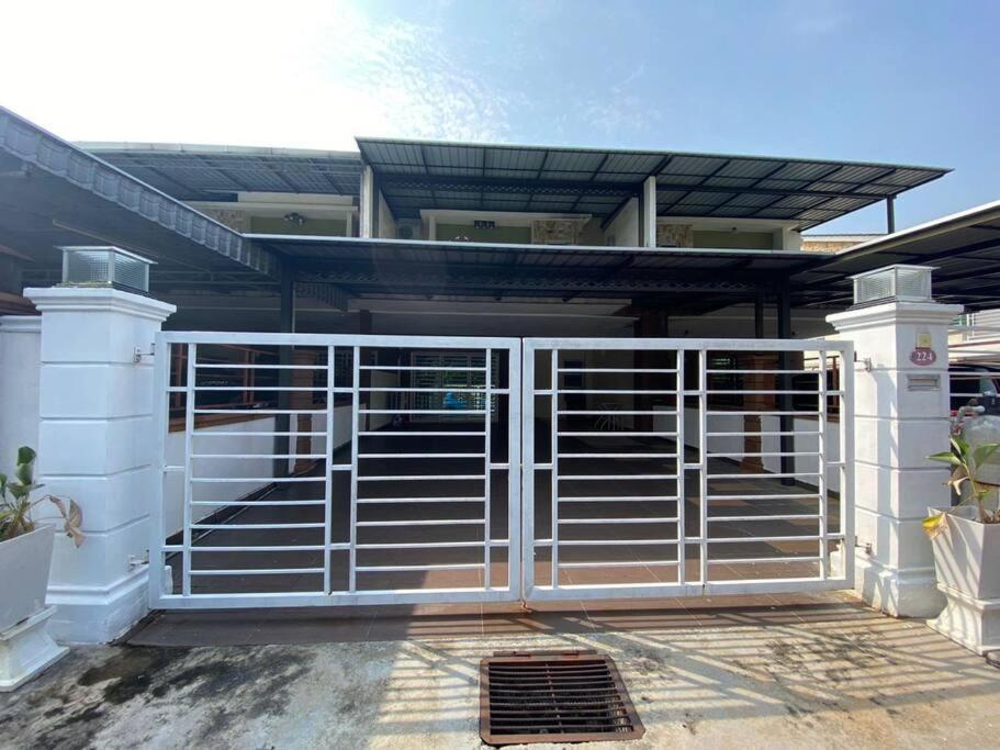 Pangsapuri Sofea Islam Sahaja Seremban